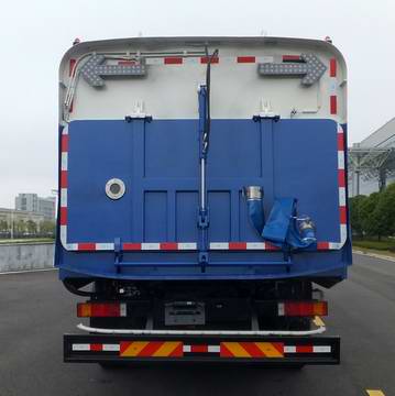  東風超大型洗掃車 12方水箱/10方塵箱 